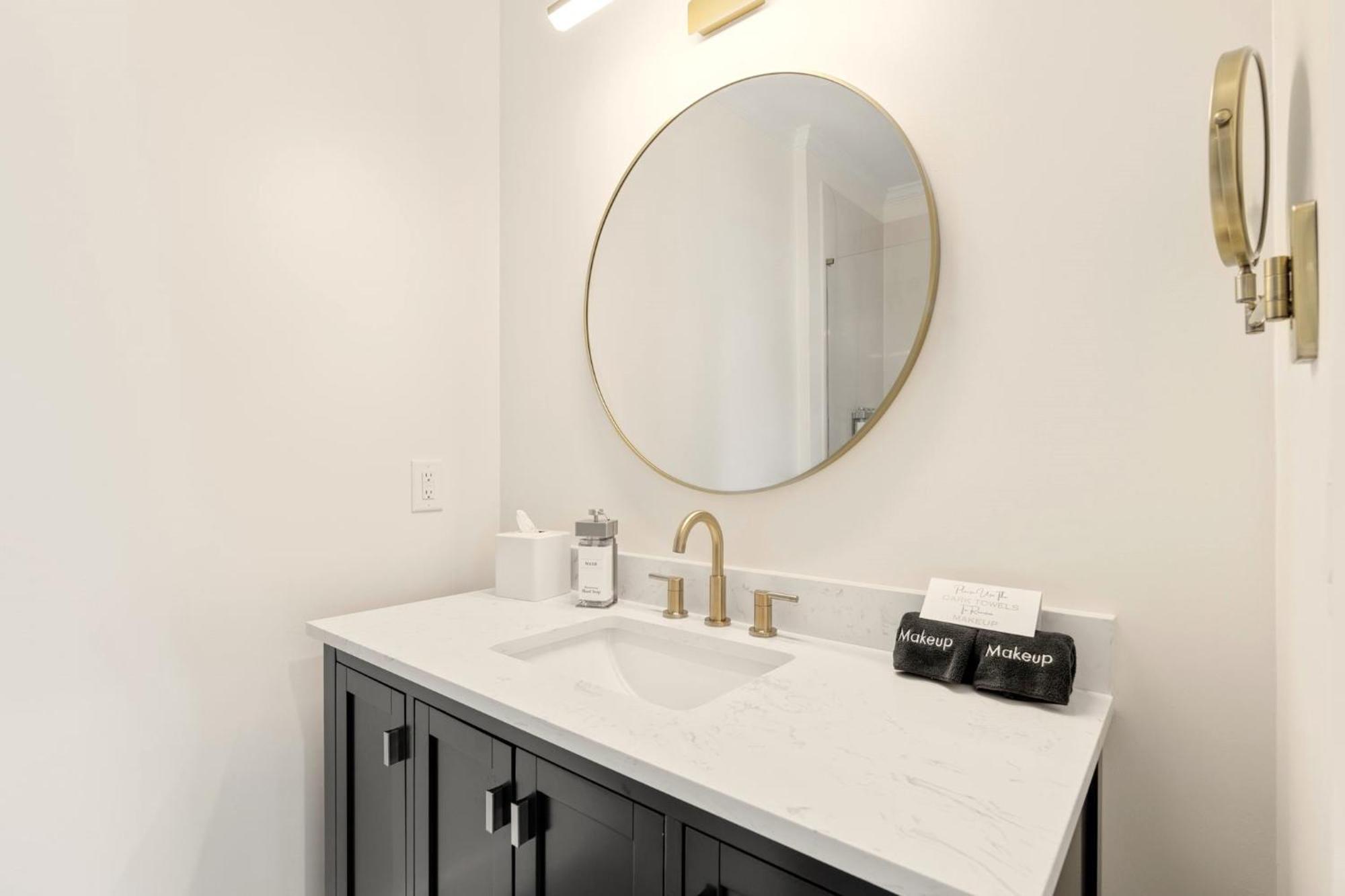 27 On Park Boutique Hotel & Venue Dahlonega Extérieur photo